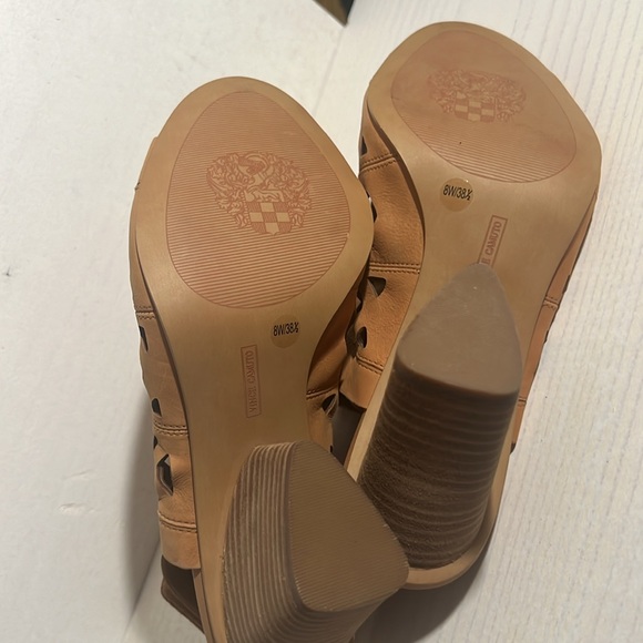 Vince Camuto Tan Open Cutout Toe Heel Sandles  Size 8W - Picture 7 of 8